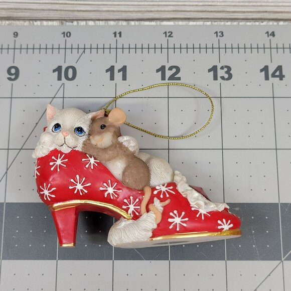 Charming Tails Christmas Tree Cat & Mouse Ornament Friends Fit Right In Red Shoe - Picture 4 of 5